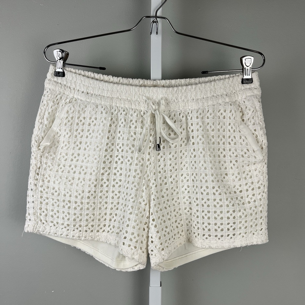 DEPT 222 Shorts Womens Medium White Eyelet Pull-On Elastic Waist